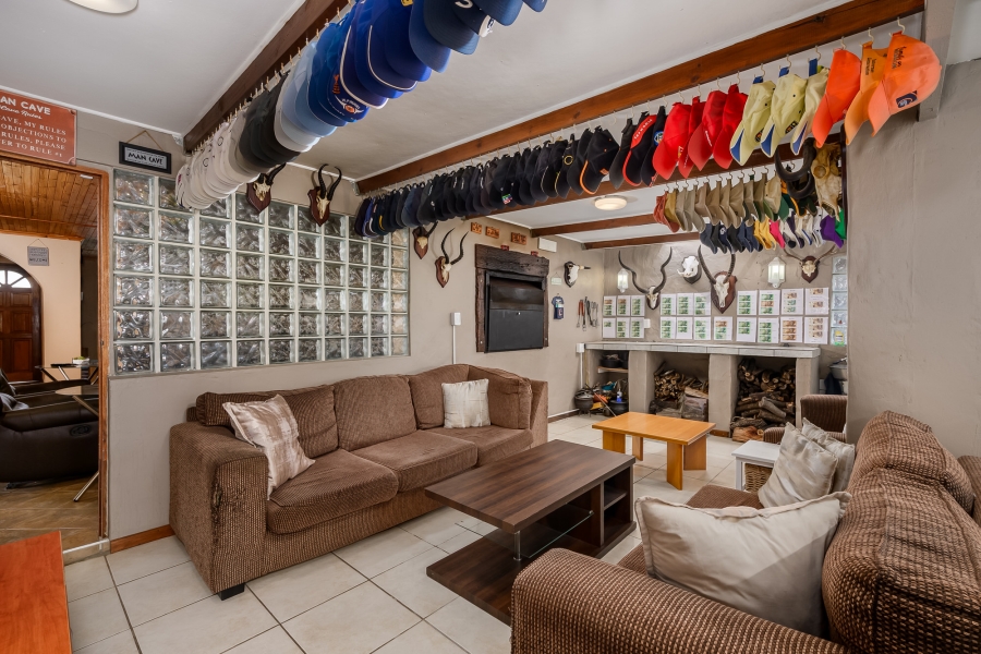 3 Bedroom Property for Sale in Sherwood Eastern Cape